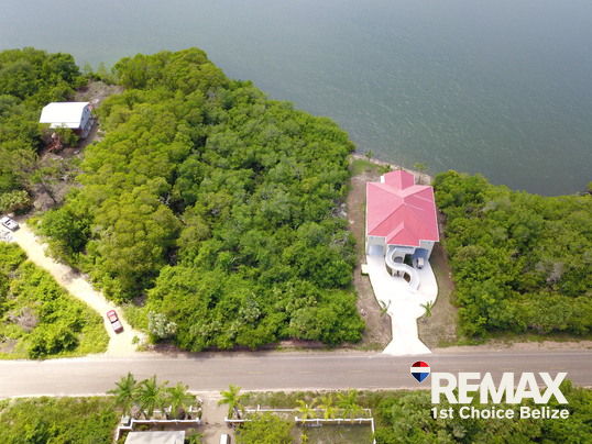 L1012 - Water Front Lagoon Lot