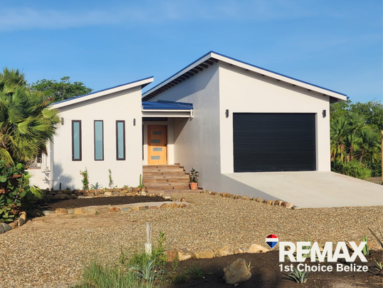 HL-329 - Waterfront Home in Gated Community- Seller Financing Available!