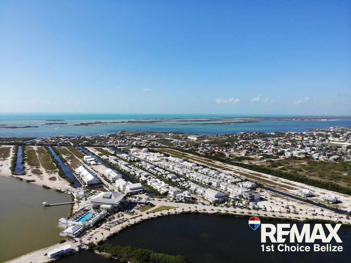 L153 - Waterfront Lots in Mahogany Bay Village On Canal With Developer Financing