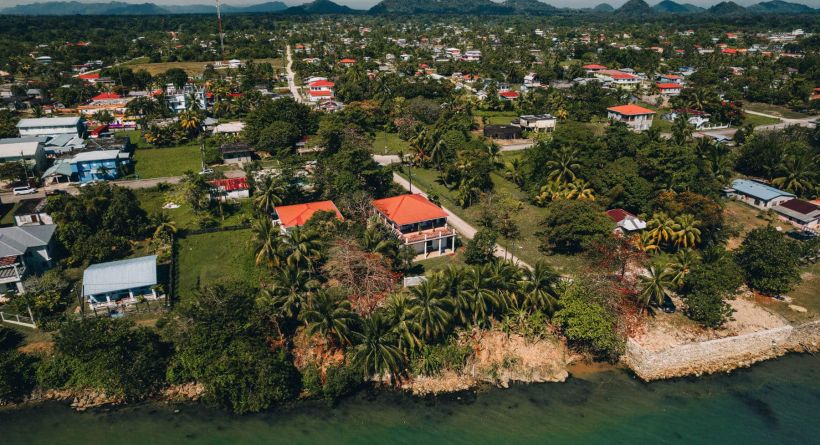 Well-known Boutique Hotel facing the Caribbean Sea in Punta Gorda, Toledo