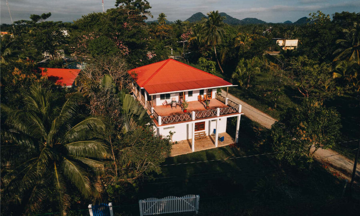 Well-known Boutique Hotel facing the Caribbean Sea in Punta Gorda, Toledo