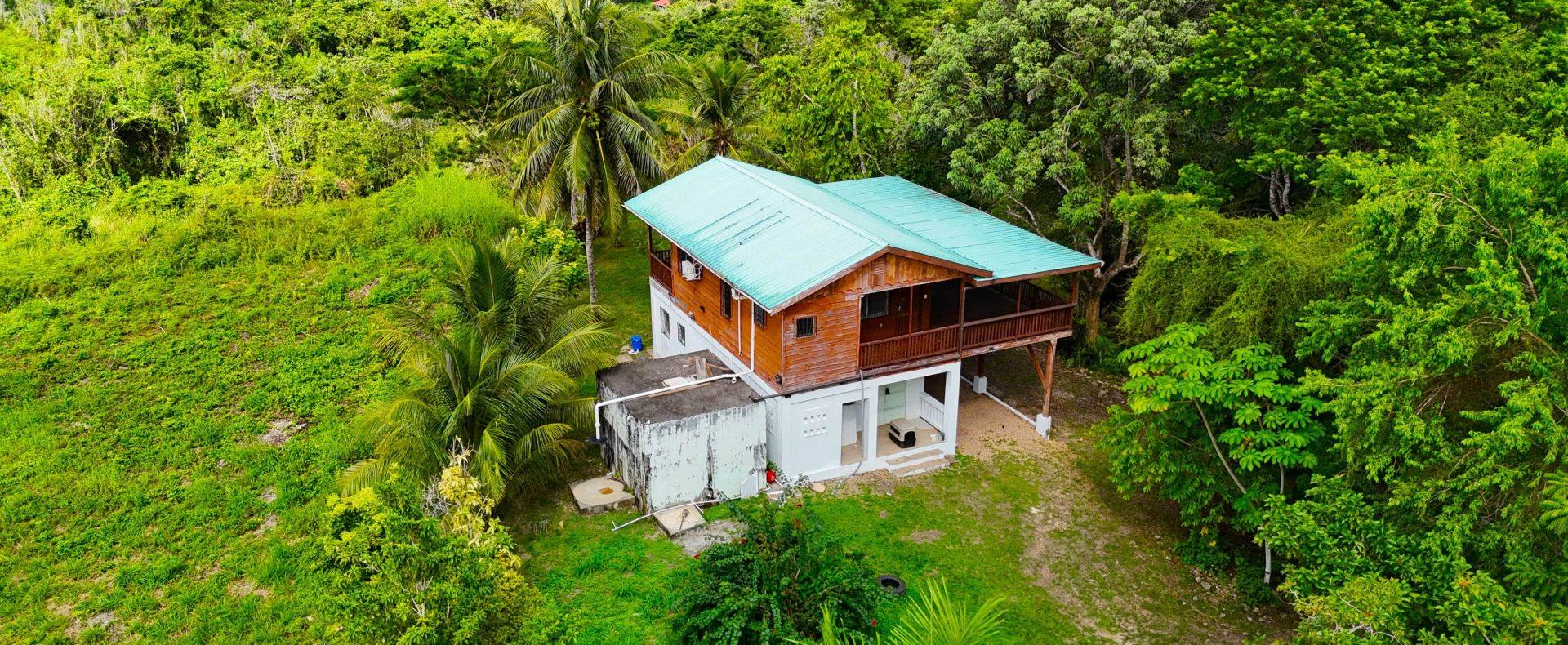 Hilltop Estate at United Ville Cayo